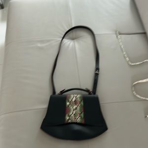 Caroline De Marchi Black Leather Bag Purse excellent used condition lizard